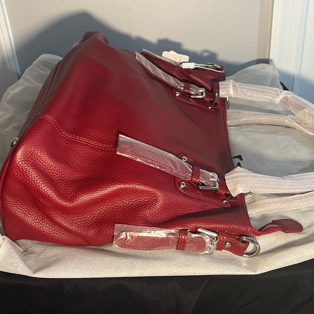 Heshe Leather Shoulder Tote - Picture 8 of 11